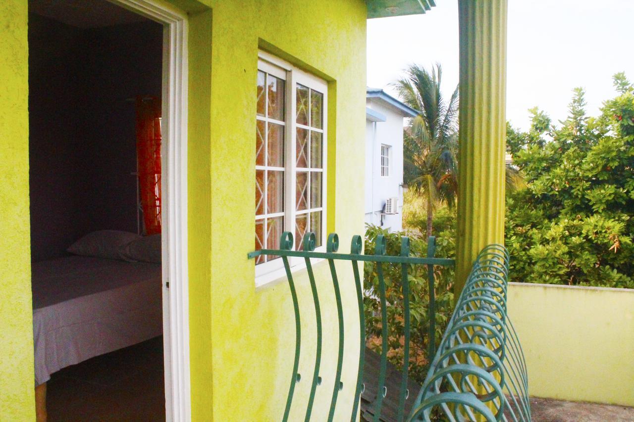 Yaad Hostel Montego Bay Ngoại thất bức ảnh