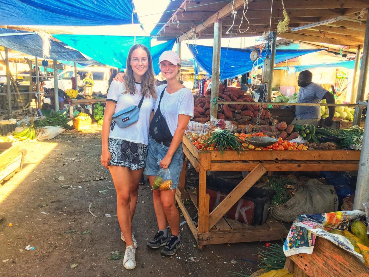Yaad Hostel Montego Bay Ngoại thất bức ảnh